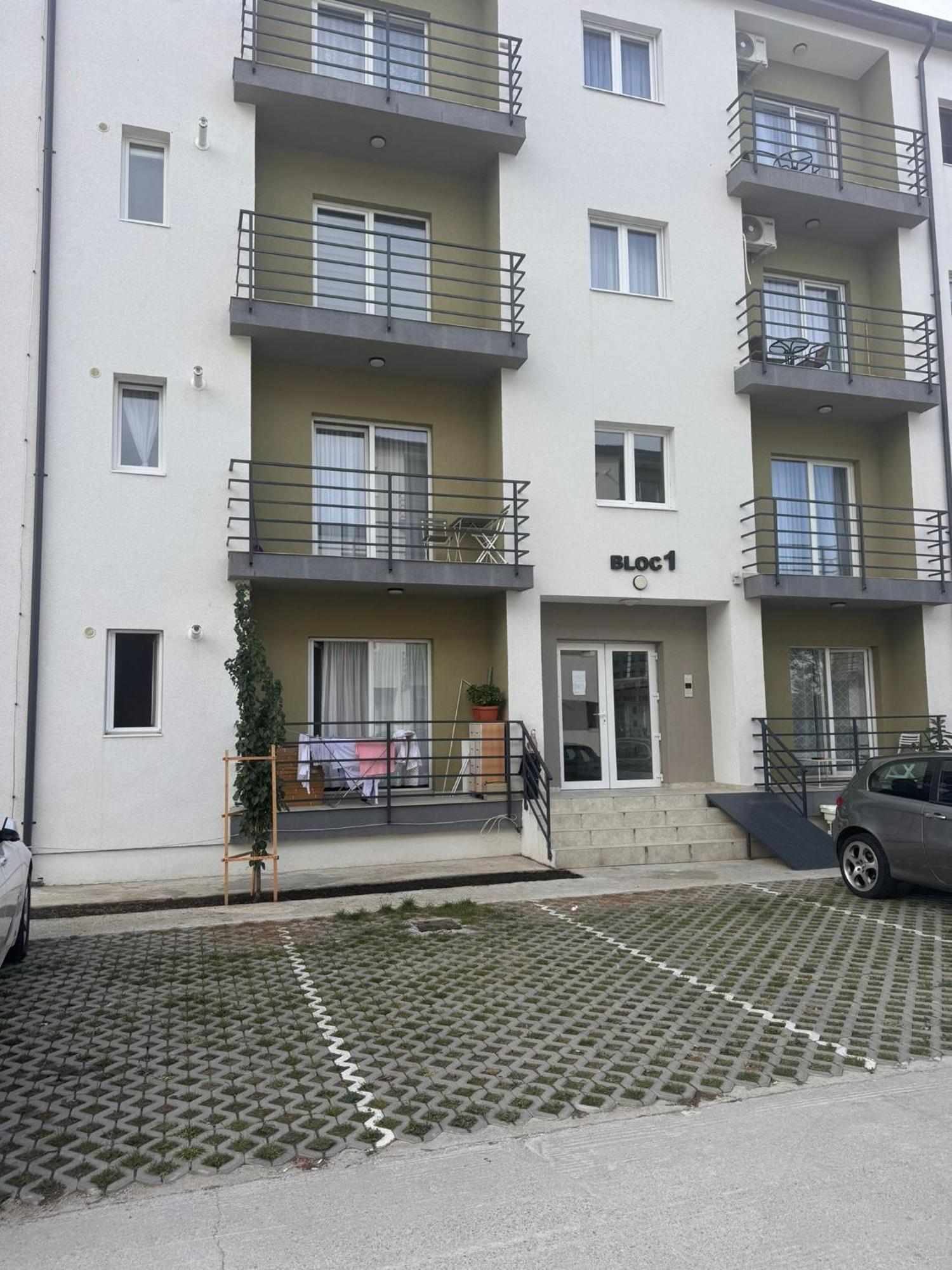 Comfort Azure Bukurešť Exteriér fotografie